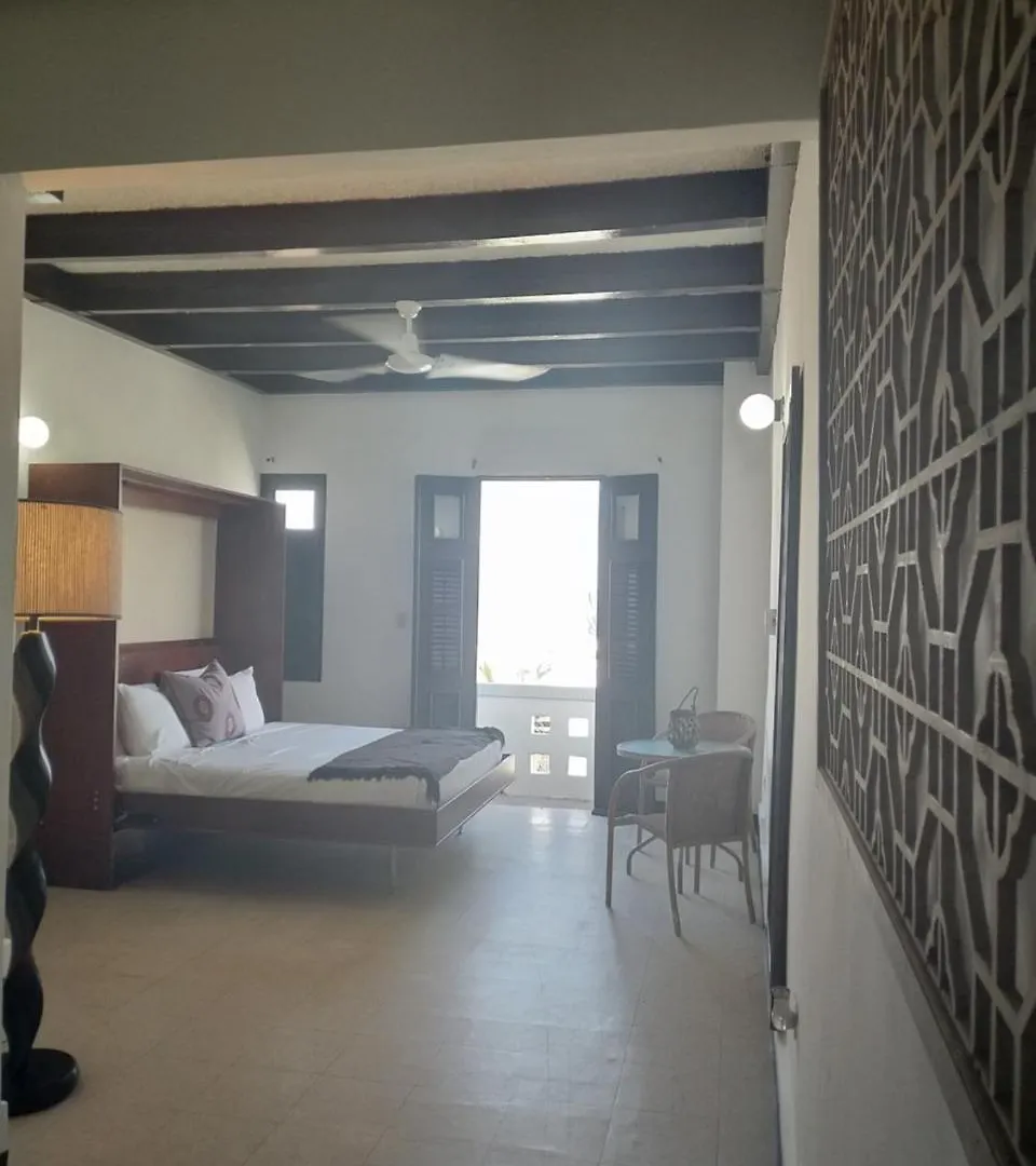 Aparthotel La Capitana Old San Juan Building